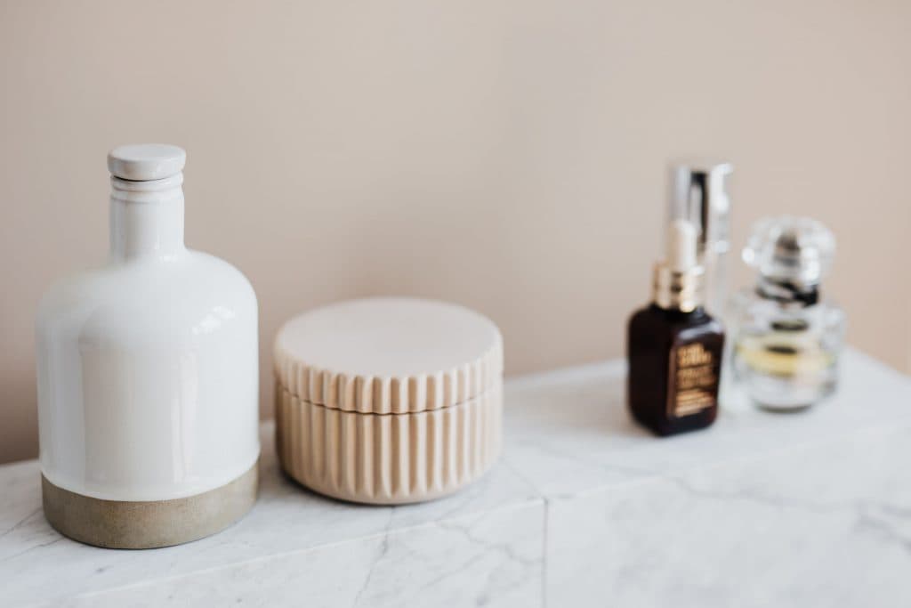 How to Clean Marble Bathroom Tiles